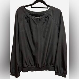 2/$15 - Jessica Black Long-Sleeve Banded Hem Top (Size S/P)